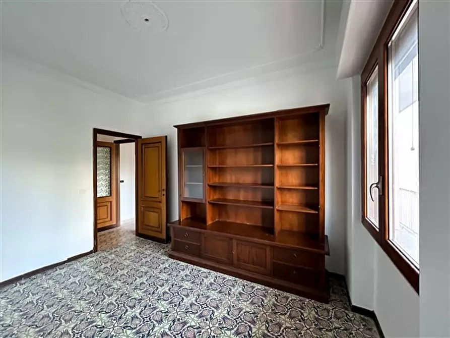 Immagine 13 di Appartamento in vendita  in VIA MASTINO 1 a Sassari