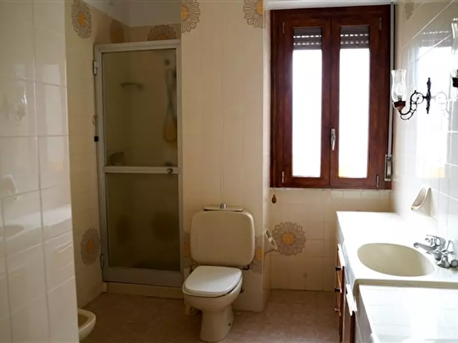 Immagine 11 di Appartamento in vendita  in VIA MASTINO 1 a Sassari