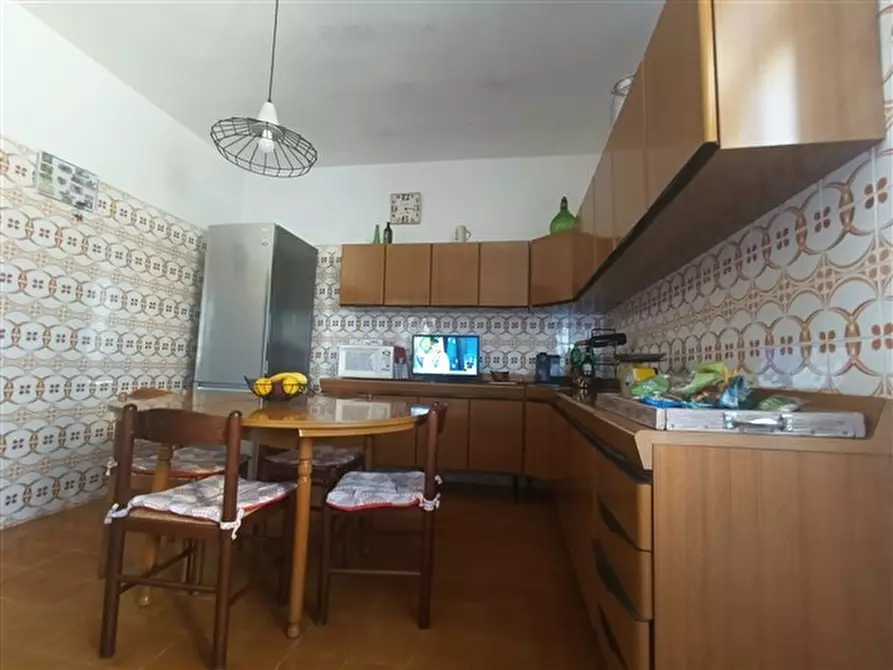Immagine 15 di Casa indipendente in vendita  a Sassari