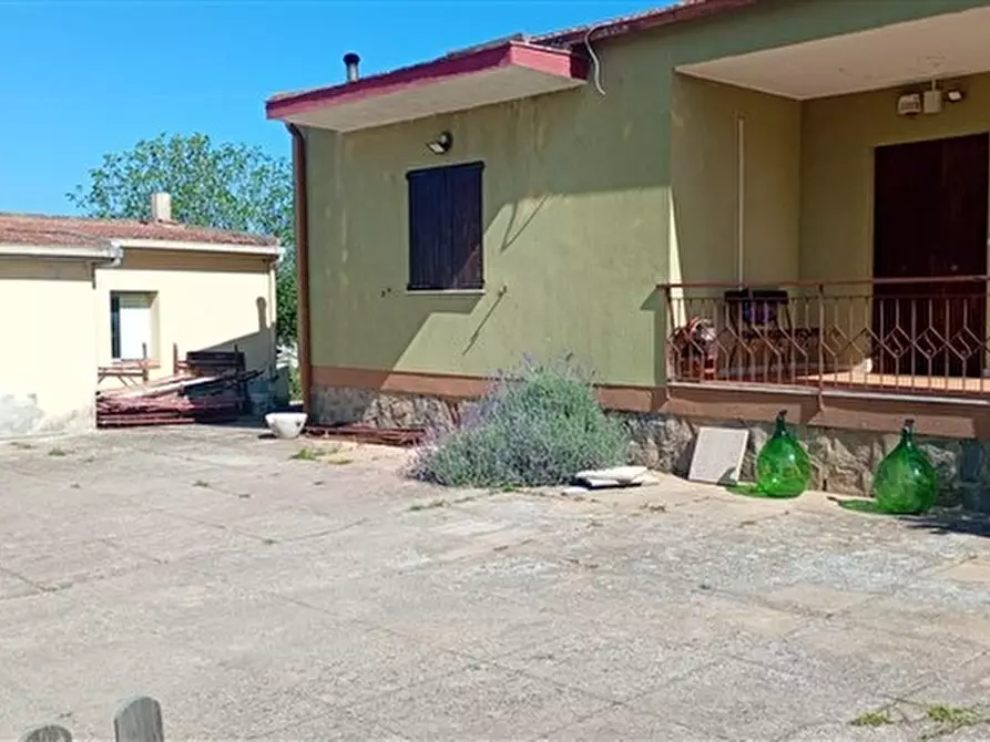 Immagine 3 di Casa indipendente in vendita  a Sassari