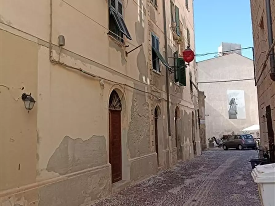 Immagine 32 di Monolocale in vendita  a Alghero