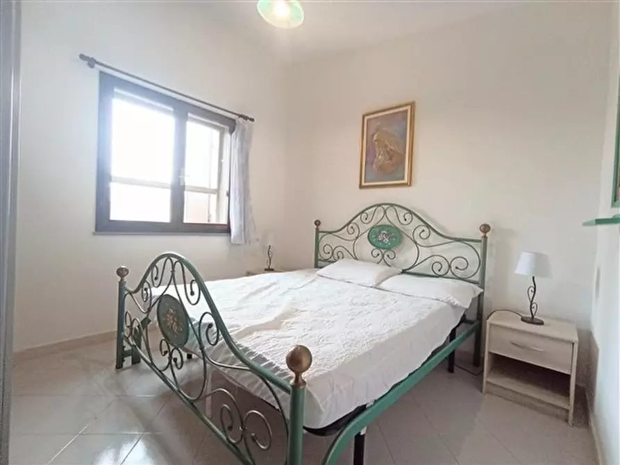 Immagine 23 di Appartamento in vendita  a Stintino