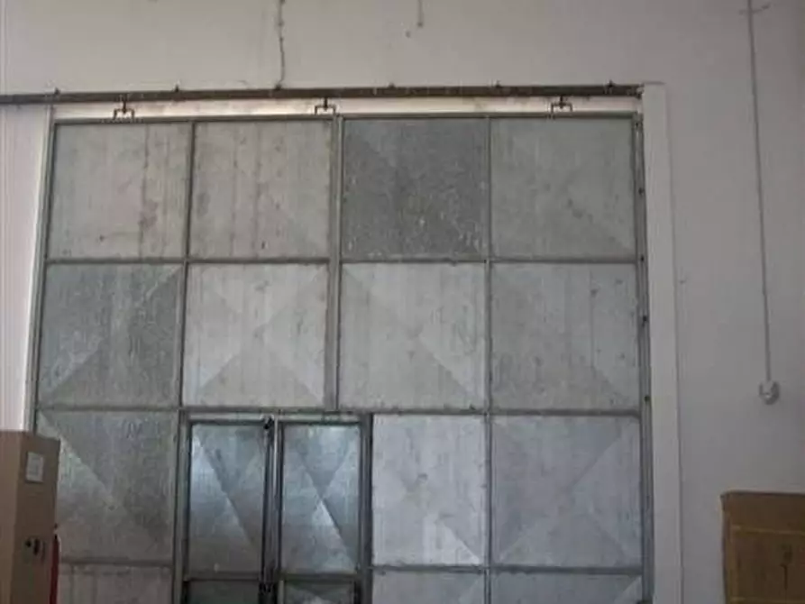 Immagine 8 di Capannone industriale in affitto  in Strada Statale Carlo Felice a Muros