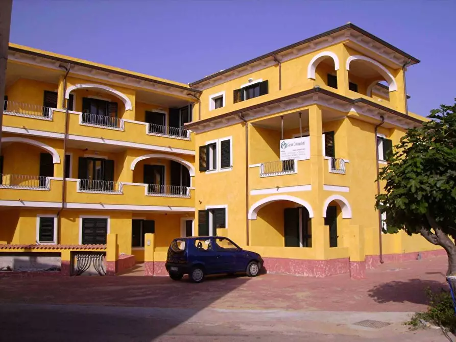 Immagine 1 di Appartamento in vendita  in Via Eleonora D' Arborea a Valledoria
