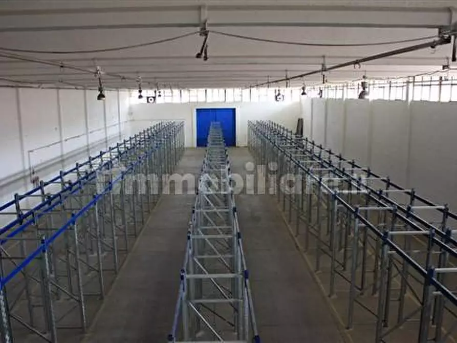 Immagine 5 di Capannone industriale in vendita  in Zona Industriale a Sestu