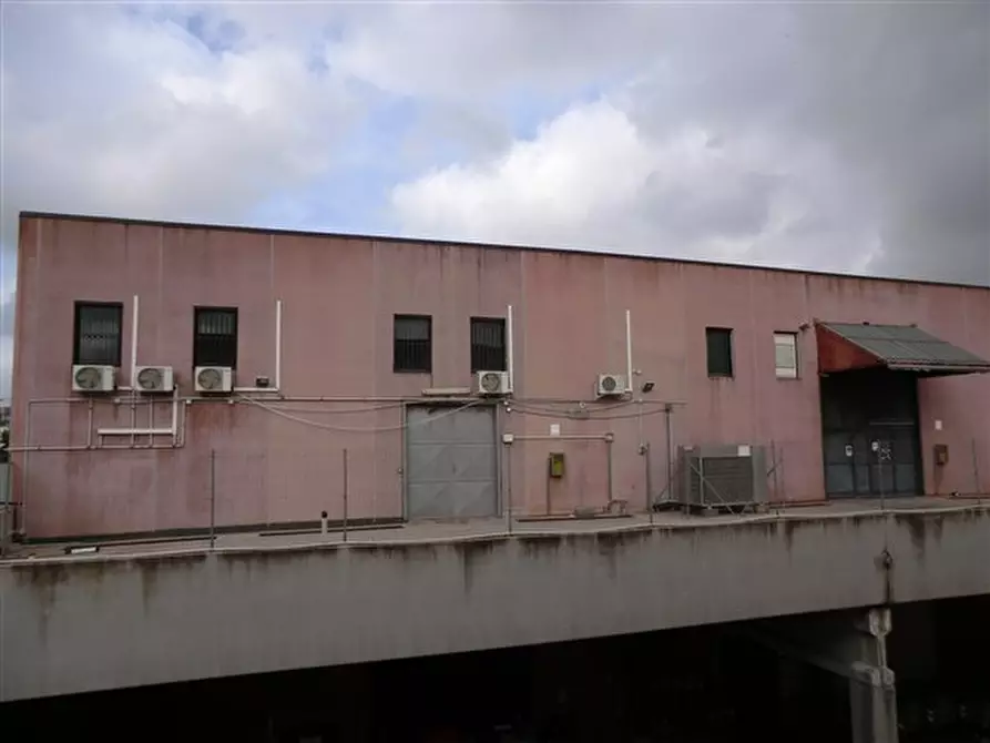 Immagine 5 di Capannone industriale in affitto  in PREDDA NIEDDA a Sassari