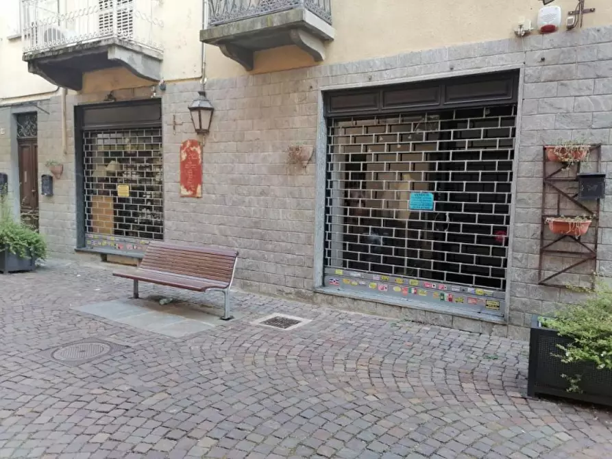 Immagine 3 di Locale commerciale in vendita  in VIA  SISMONDA 8/10 a Ciriè
