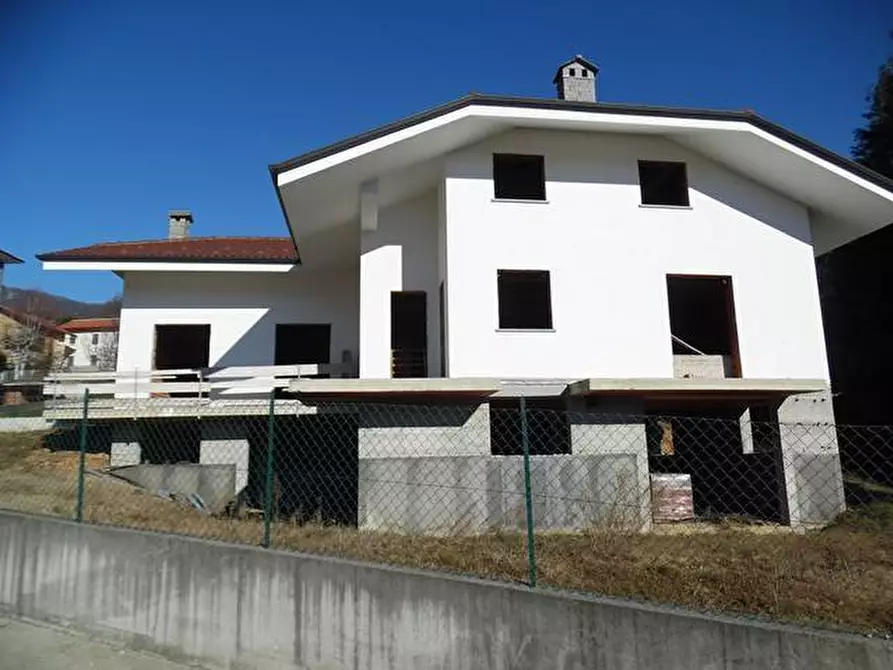 Immagine 2 di Villa in vendita  in Via Magnetti a Coassolo Torinese
