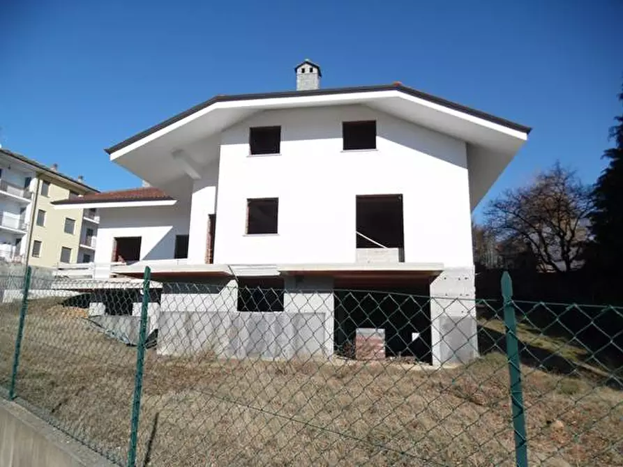 Immagine 4 di Villa in vendita  in Via Magnetti a Coassolo Torinese
