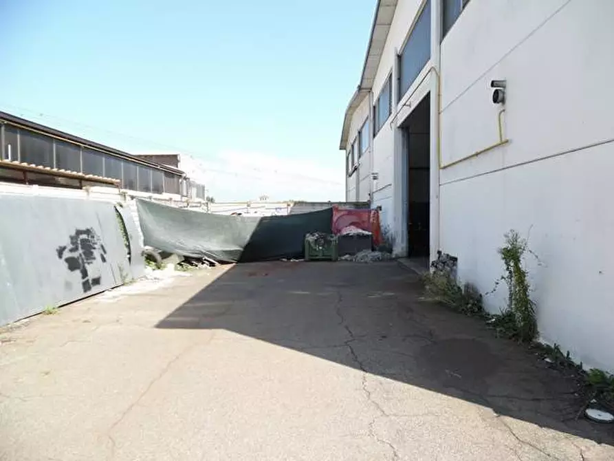 Immagine 8 di Locale commerciale in vendita  in Località Vauda a San Benigno Canavese