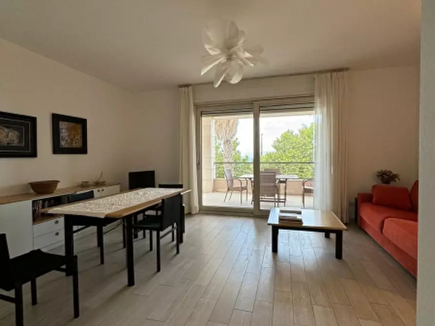 Immagine 14 di Appartamento in vendita  a Alghero