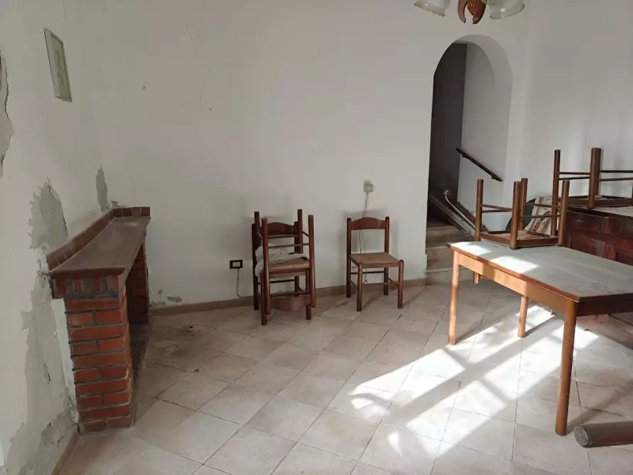 Immagine 4 di Appartamento in vendita  in Via San Giorgio 11 a Onifai