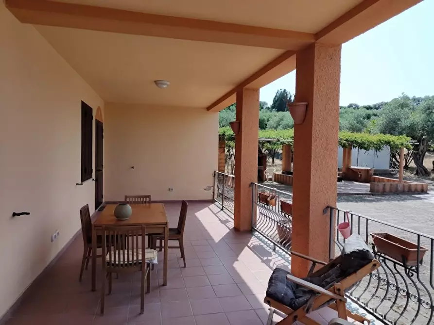 Immagine 4 di Appartamento in vendita  in Carrabuffas a Alghero