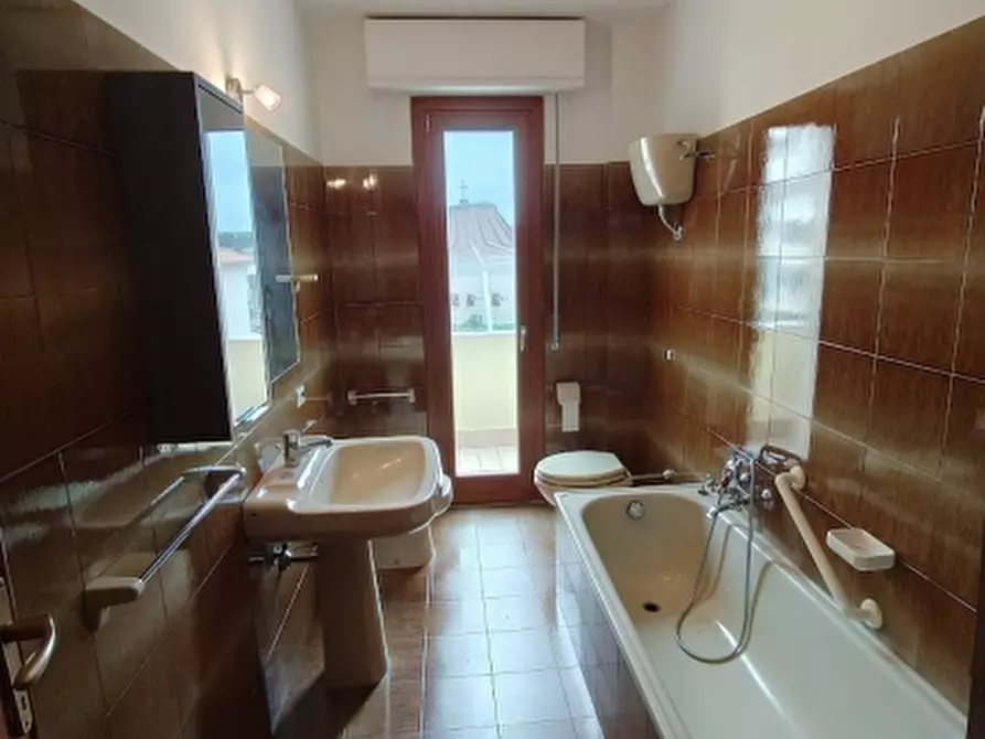 Immagine 36 di Appartamento in vendita  in Via Goceano 23 a Alghero