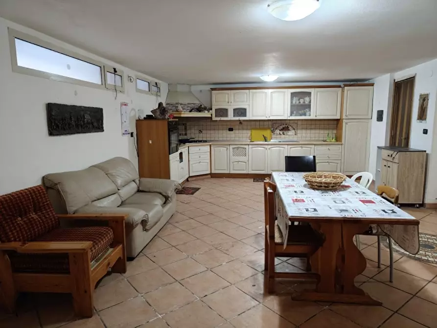 Immagine 8 di Casa indipendente in vendita  a Ittiri