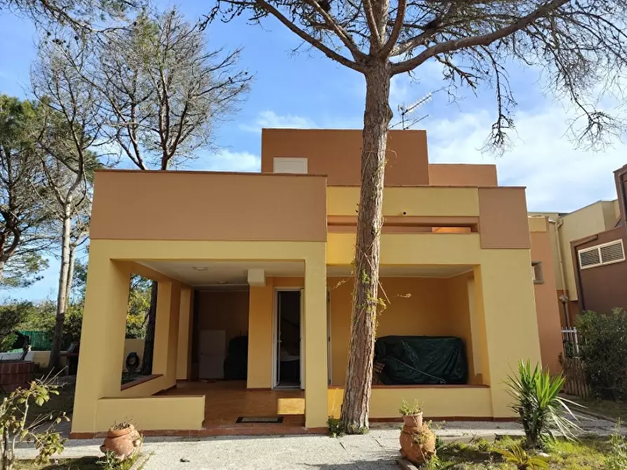 Immagine 1 di Villa in vendita  a Sorso