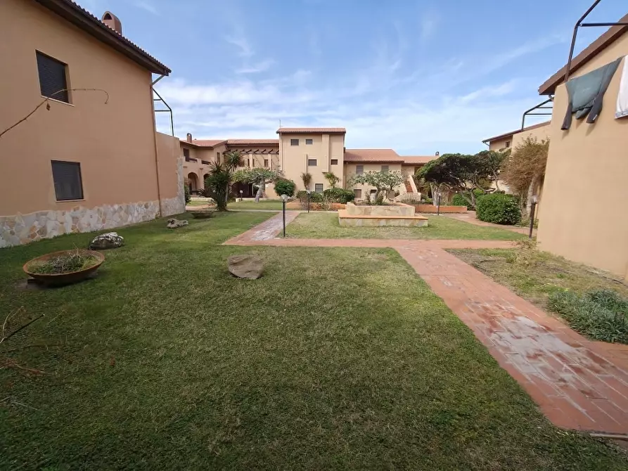 Immagine 18 di Appartamento in vendita  a Castelsardo
