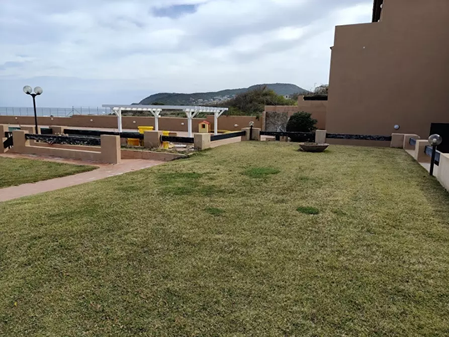 Immagine 24 di Appartamento in vendita  a Castelsardo