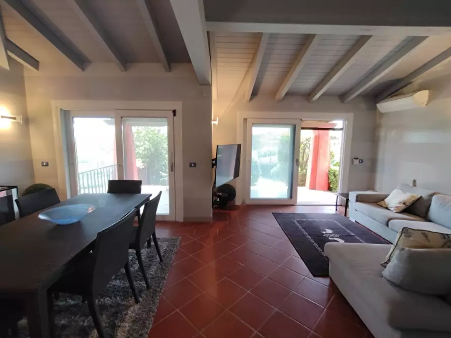 Immagine 10 di Villetta a schiera in vendita  in Via Nurra a Stintino
