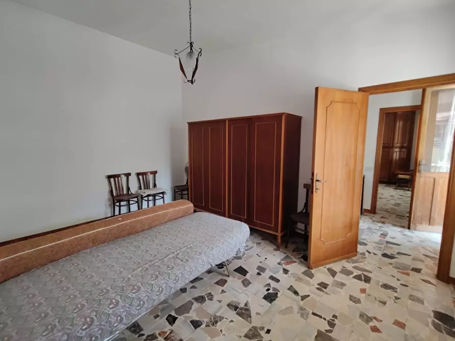 Immagine 17 di Appartamento in vendita  a Onifai