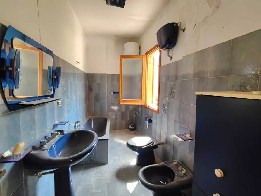 Immagine 22 di Appartamento in vendita  a Onifai