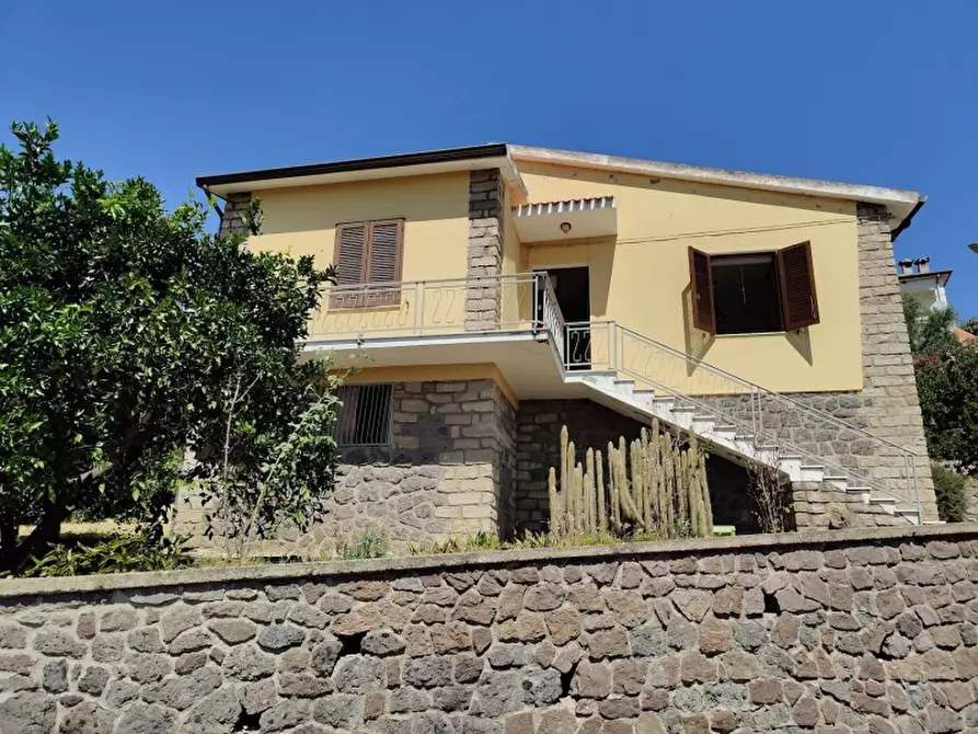 Immagine 1 di Casa indipendente in vendita  a Laerru