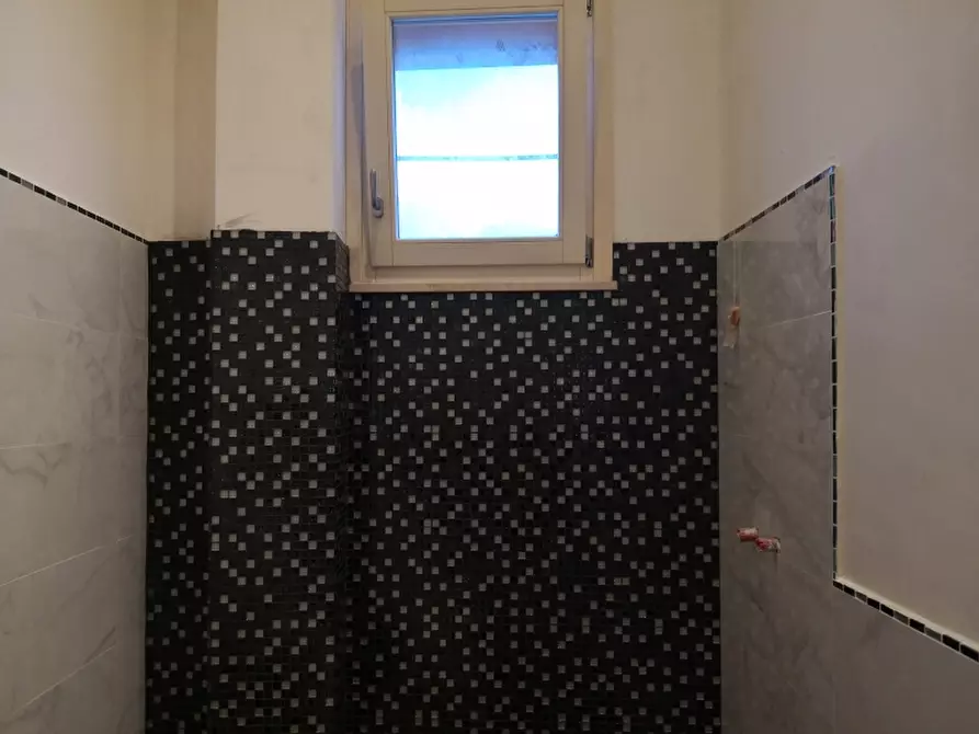 Immagine 39 di Appartamento in vendita  in Via Marini 67 a Ittiri