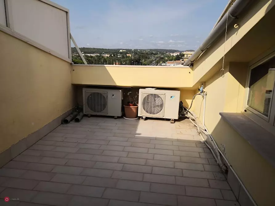 Immagine 11 di Appartamento in vendita  in Via Sanzio a Alghero