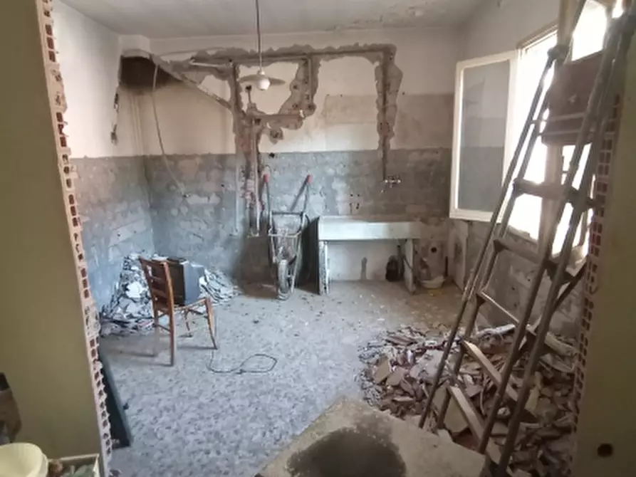 Immagine 4 di Porzione di casa in vendita  a Aurigo