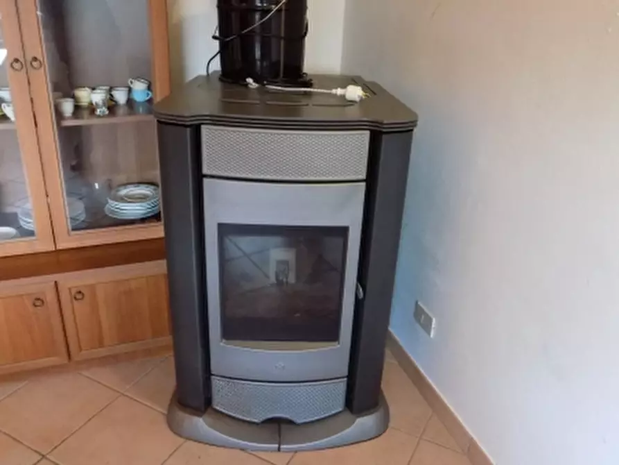 Immagine 10 di Casa semindipendente in vendita  a Cesio