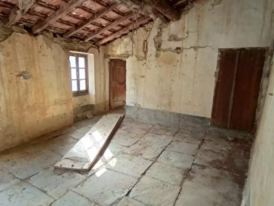 Immagine 12 di Rustico / casale in vendita  a Borghetto D'arroscia