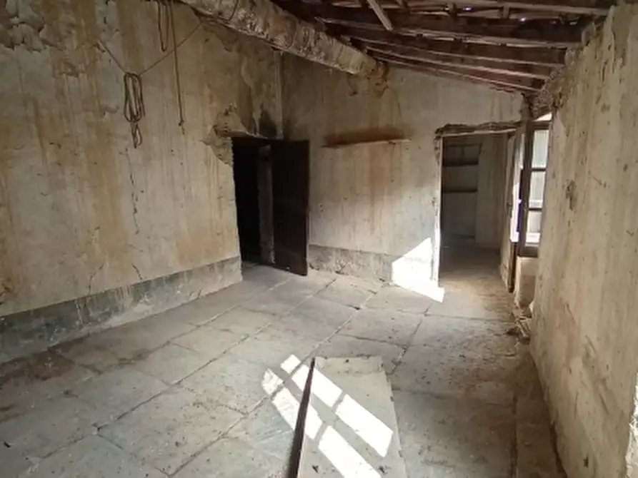 Immagine 14 di Rustico / casale in vendita  a Borghetto D'arroscia