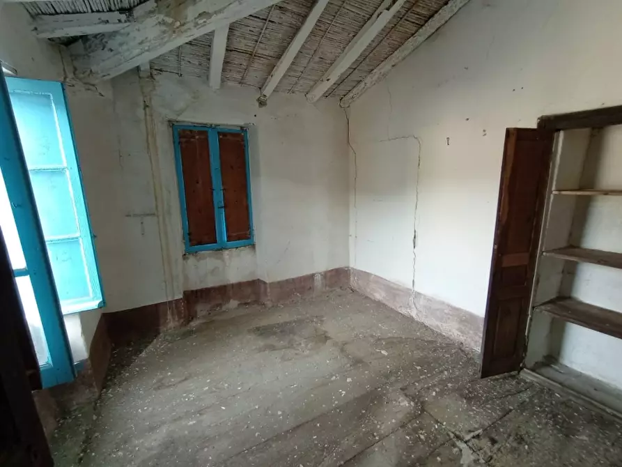 Immagine 8 di Rustico / casale in vendita  a Borghetto D'arroscia