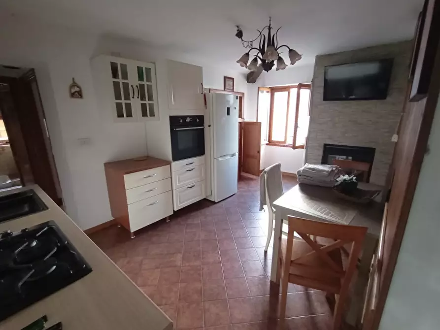 Immagine 5 di Appartamento in vendita  a Mendatica