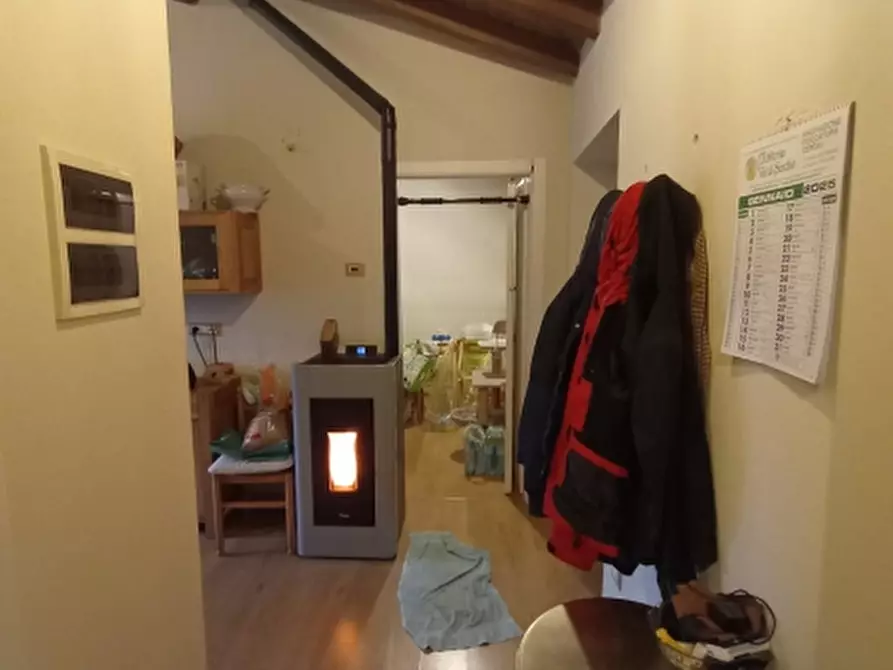 Immagine 3 di Porzione di casa in vendita  a Rezzo