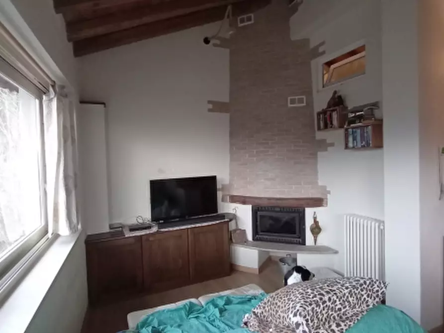 Immagine 4 di Porzione di casa in vendita  a Rezzo