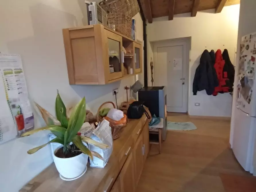 Immagine 6 di Porzione di casa in vendita  a Rezzo