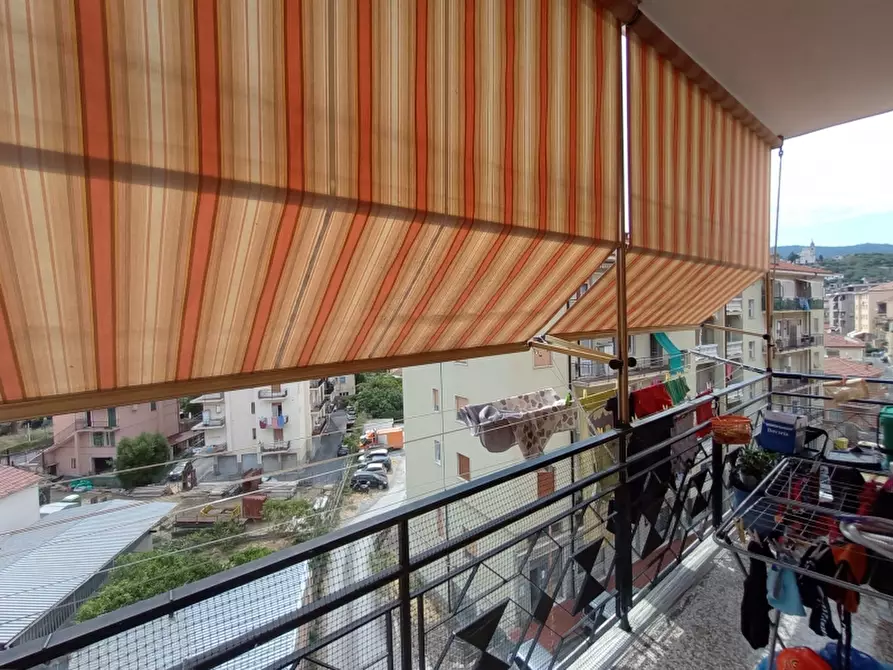 Immagine 17 di Appartamento in vendita  a Imperia