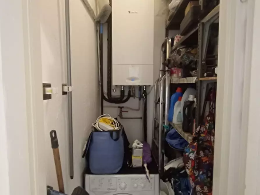 Immagine 25 di Appartamento in vendita  a Imperia