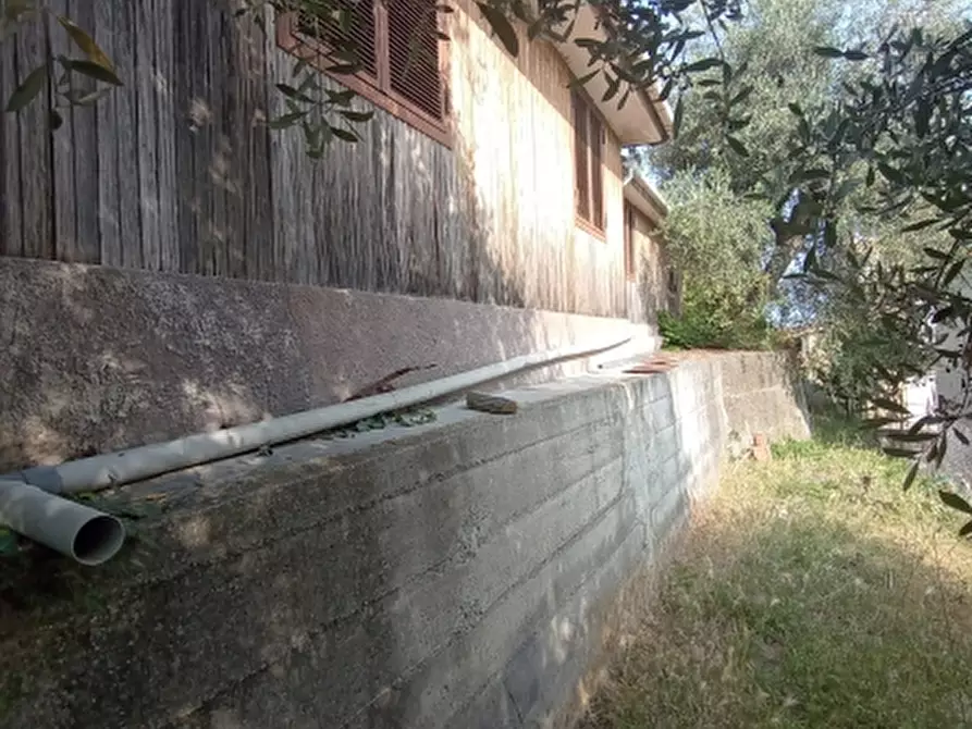 Immagine 14 di Casa indipendente in vendita  a Imperia