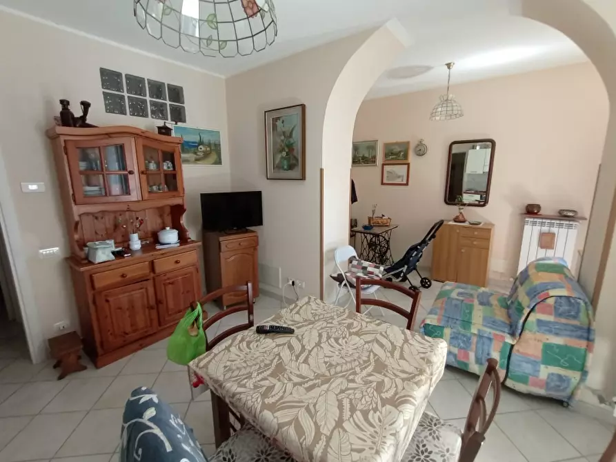 Immagine 5 di Appartamento in vendita  a Imperia