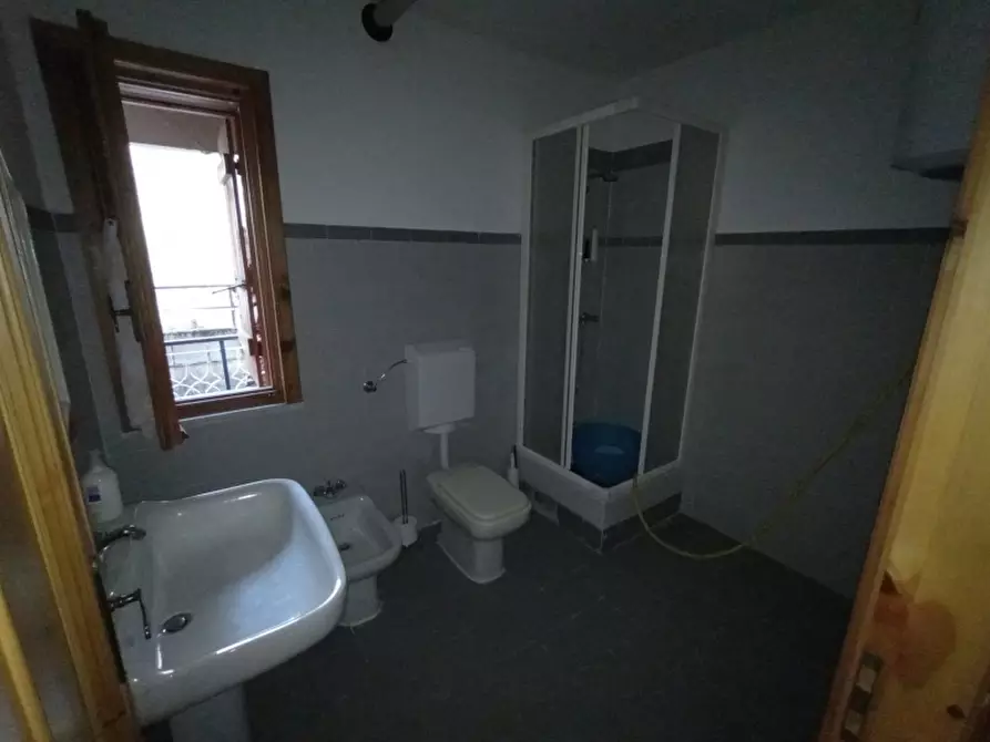 Immagine 9 di Appartamento in vendita  in FRAZIONE VALCONA SOPRANA 3 a Mendatica