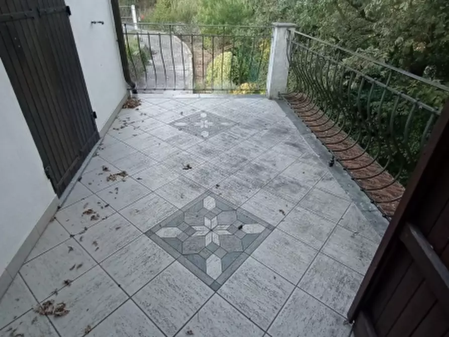 Immagine 31 di Casa indipendente in vendita  a Lucinasco