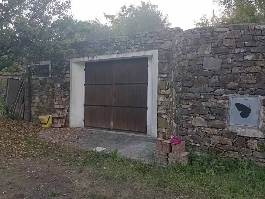 Immagine 34 di Casa indipendente in vendita  a Lucinasco