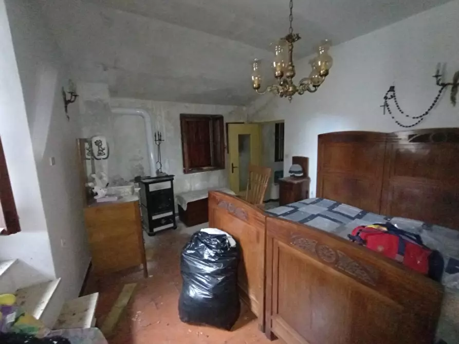 Immagine 14 di Casa indipendente in vendita  a Rezzo