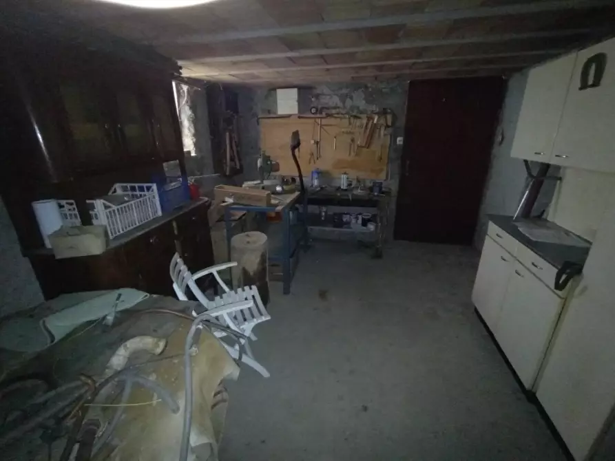 Immagine 25 di Casa indipendente in vendita  a Rezzo