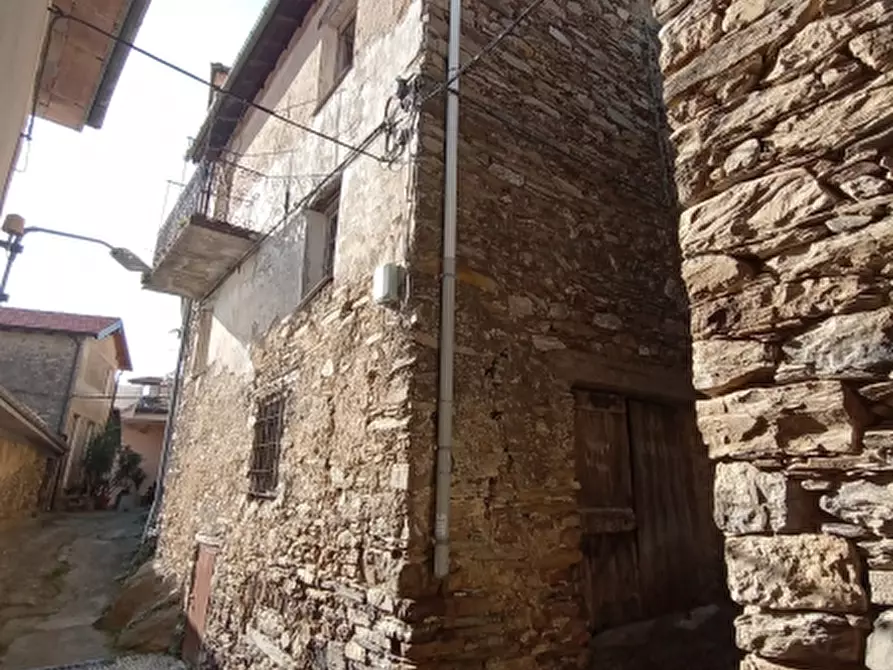 casa indipendente in vendita a Borgomaro in zona Conio