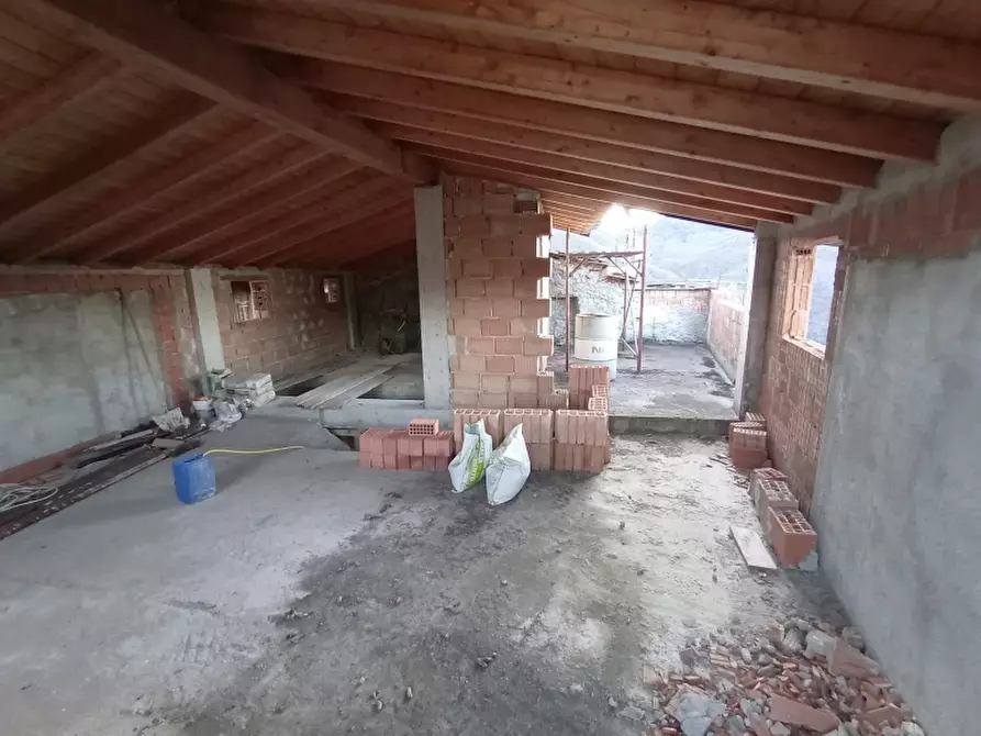 Immagine 4 di Porzione di casa in vendita  a Cesio