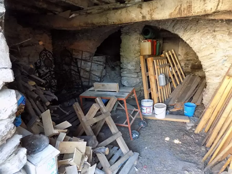 Immagine 14 di Rustico / casale in vendita  a Cesio