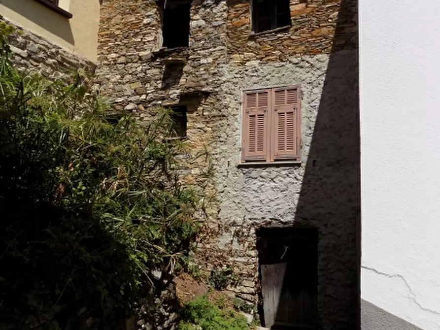 Immagine 4 di Rustico / casale in vendita  a Borgomaro